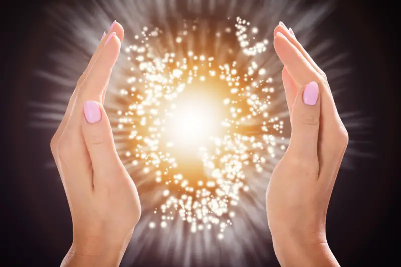 22 Hand Positions in Reiki for Better Self-Treatment
